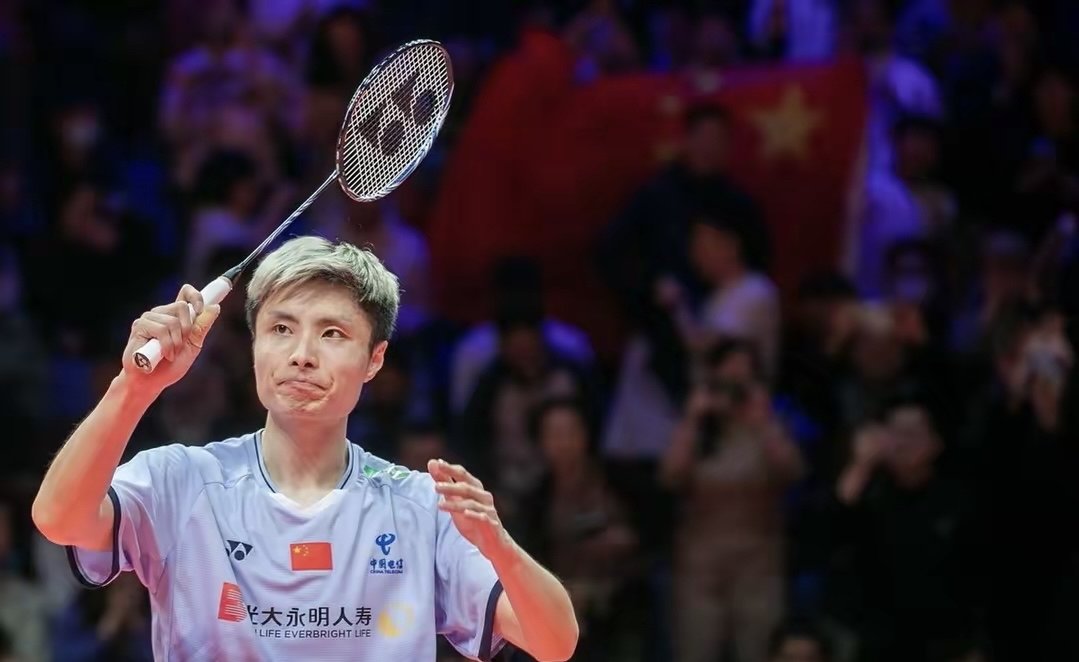 Doinb迎来十二赛季出色发挥，尤文图斯观众热烈欢呼！