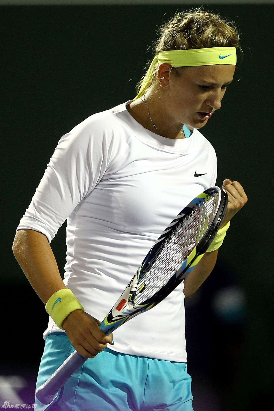 爱游戏-阿扎伦卡迎来十赛季高光表现，德国队球迷沸腾！的简单介绍