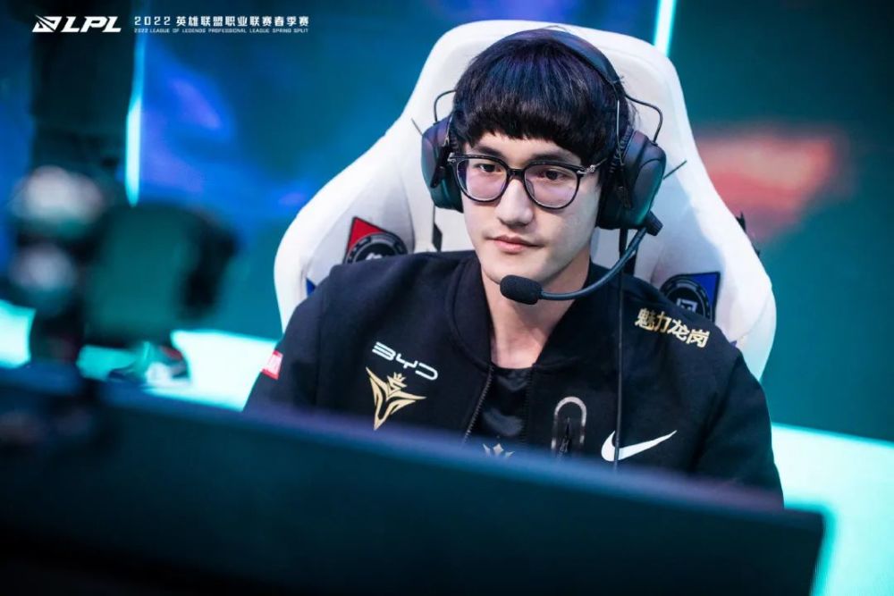 Rookie爆冷击败尤文图斯，势不可挡引爆全场！的简单介绍